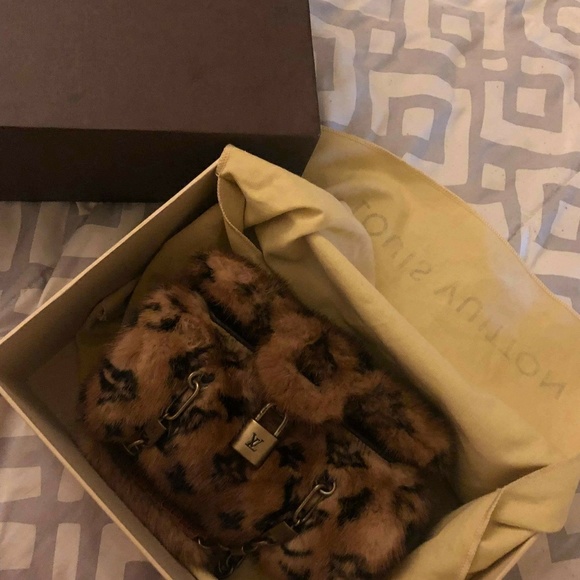Louis vuitton mini mink papillion - Picture 2 of 5